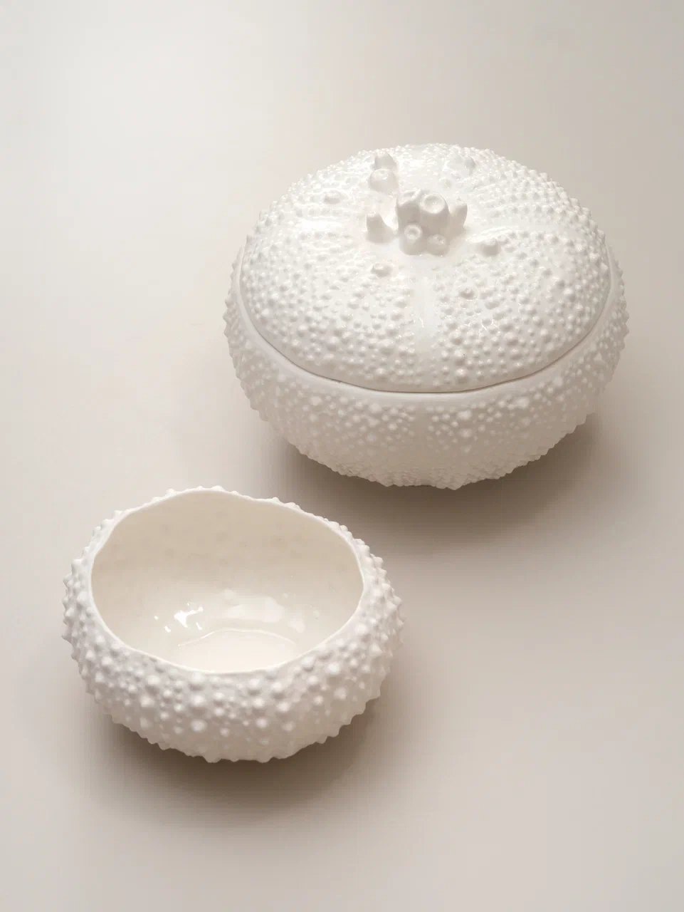 Villin's urchin jars